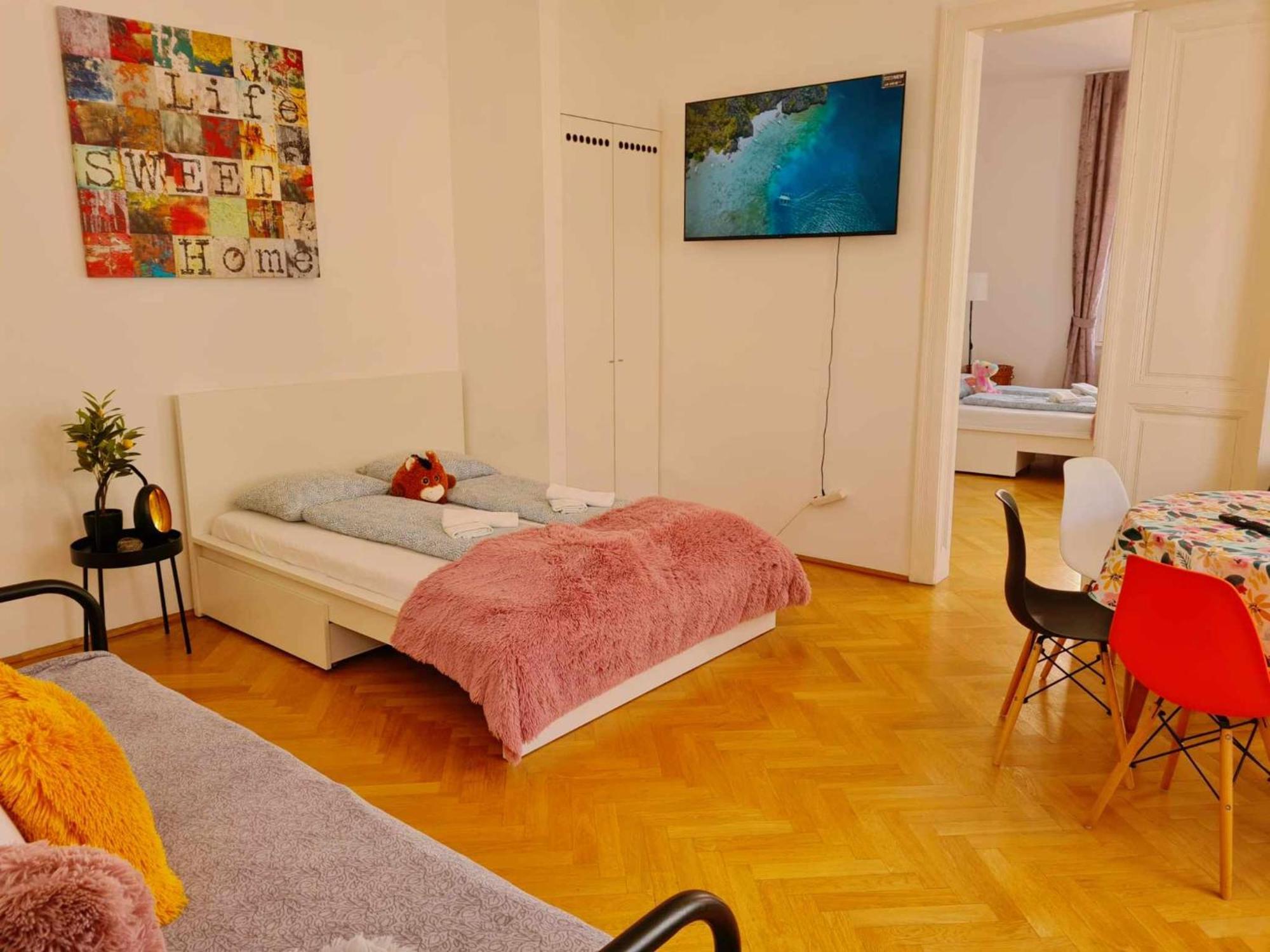 Central And Round 3 Minutes To City Shopping Center And Schoenbrunn Palace Βιέννη Εξωτερικό φωτογραφία